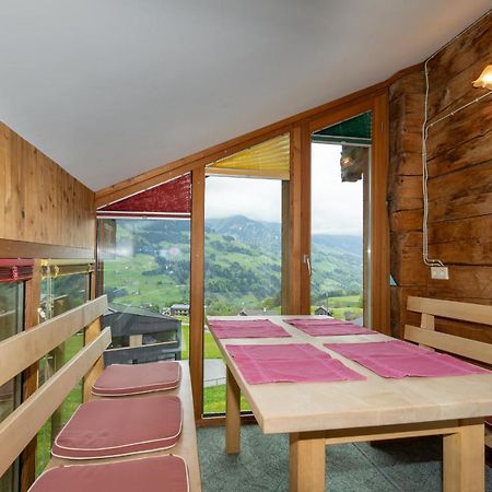 Haus Holzwurm Lägenhet Raggal Exteriör bild