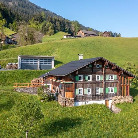 Haus Holzwurm Lägenhet Raggal Exteriör bild
