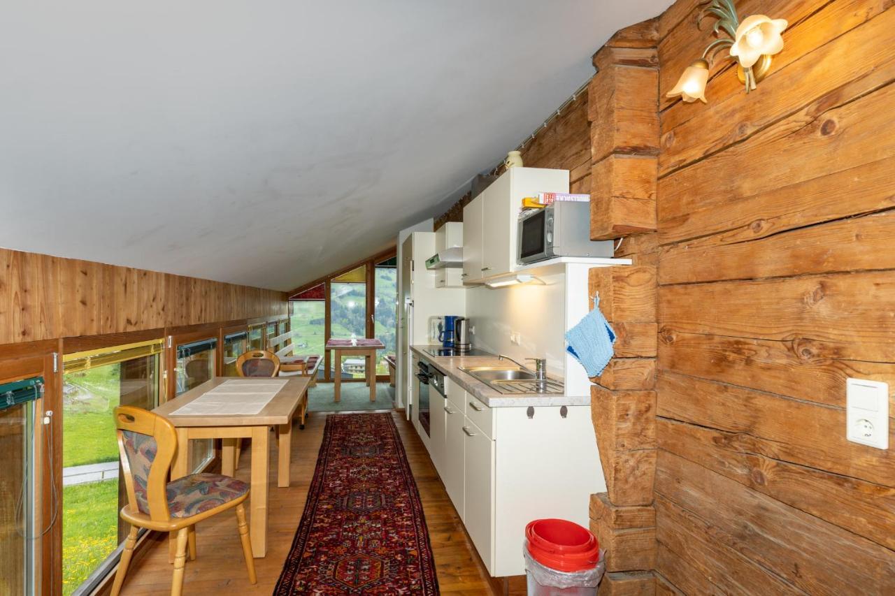 Haus Holzwurm Lägenhet Raggal Exteriör bild