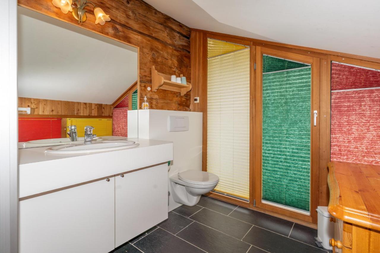 Haus Holzwurm Lägenhet Raggal Exteriör bild